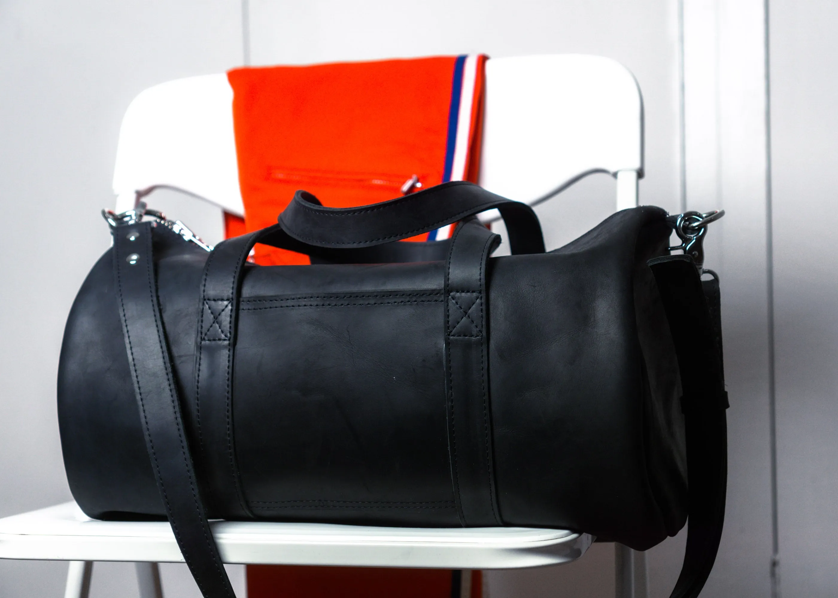 Black Leather Duffle Bag, Weekender, Gym, Everyday use, Travel, Minimalist Holdall