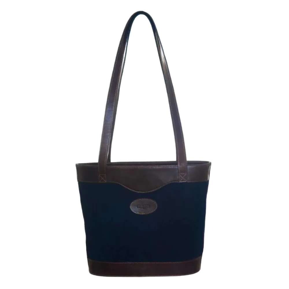 Bucket Bag by Pioneros